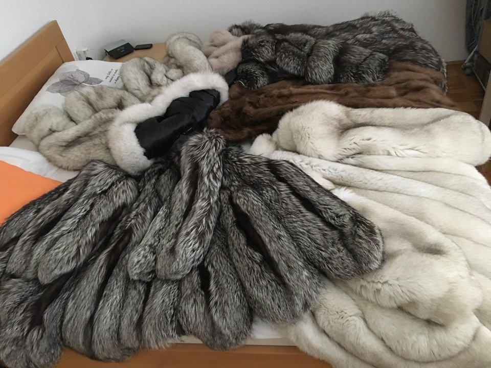 Fox furs - Fur Mall - The Fur Den