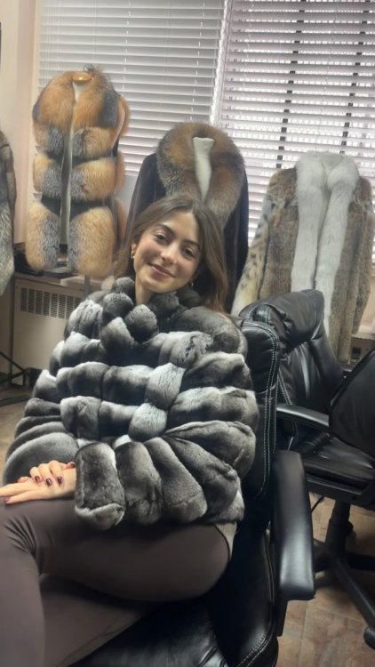 lysalash_1764353021_280743653.thumb.jpg.6557d9276a6fe50b64e94a7f16cd6b40.jpg
